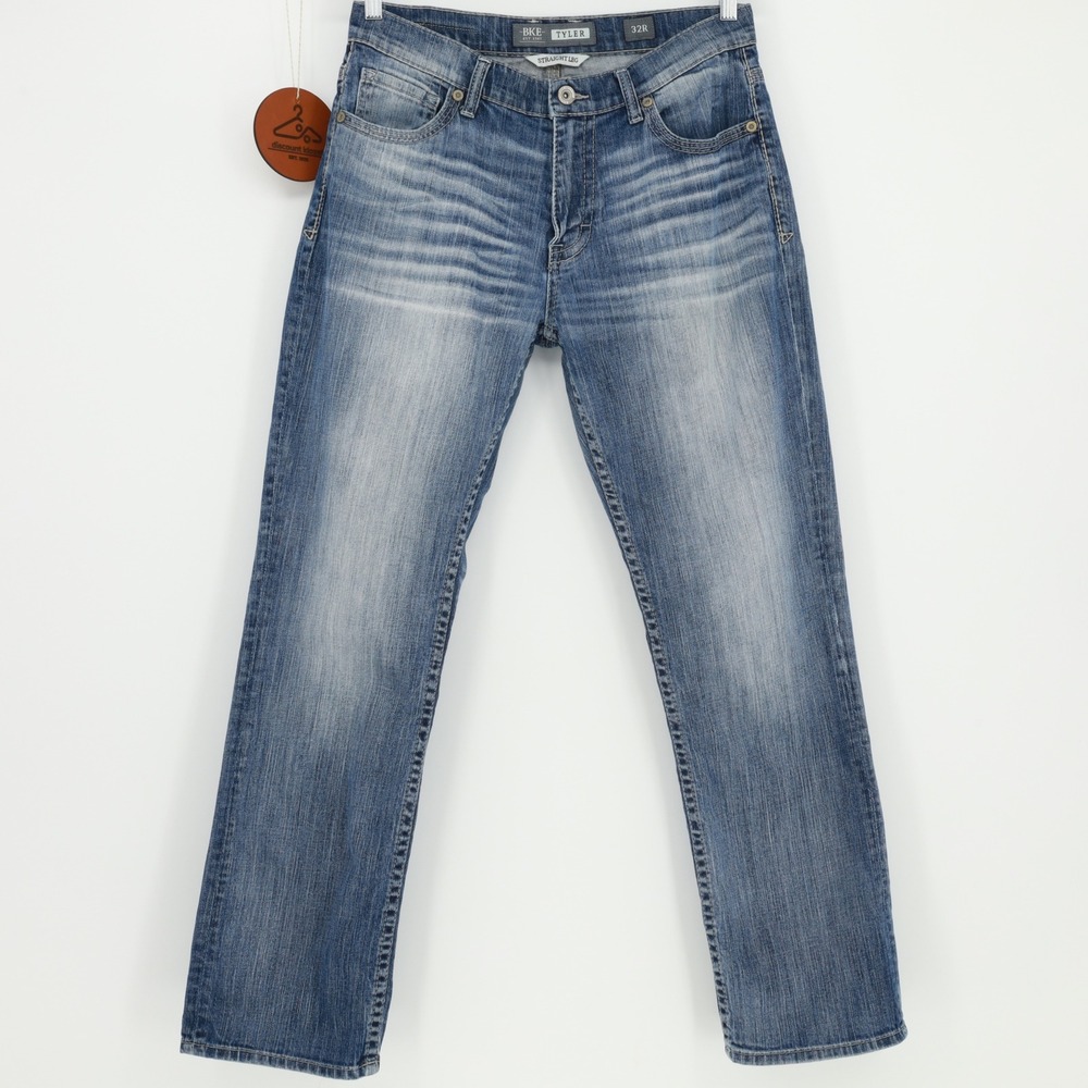 BKE Tyler Straight Leg Jeans Mens 32x30 Distressed Denim Whiskered ABC23047